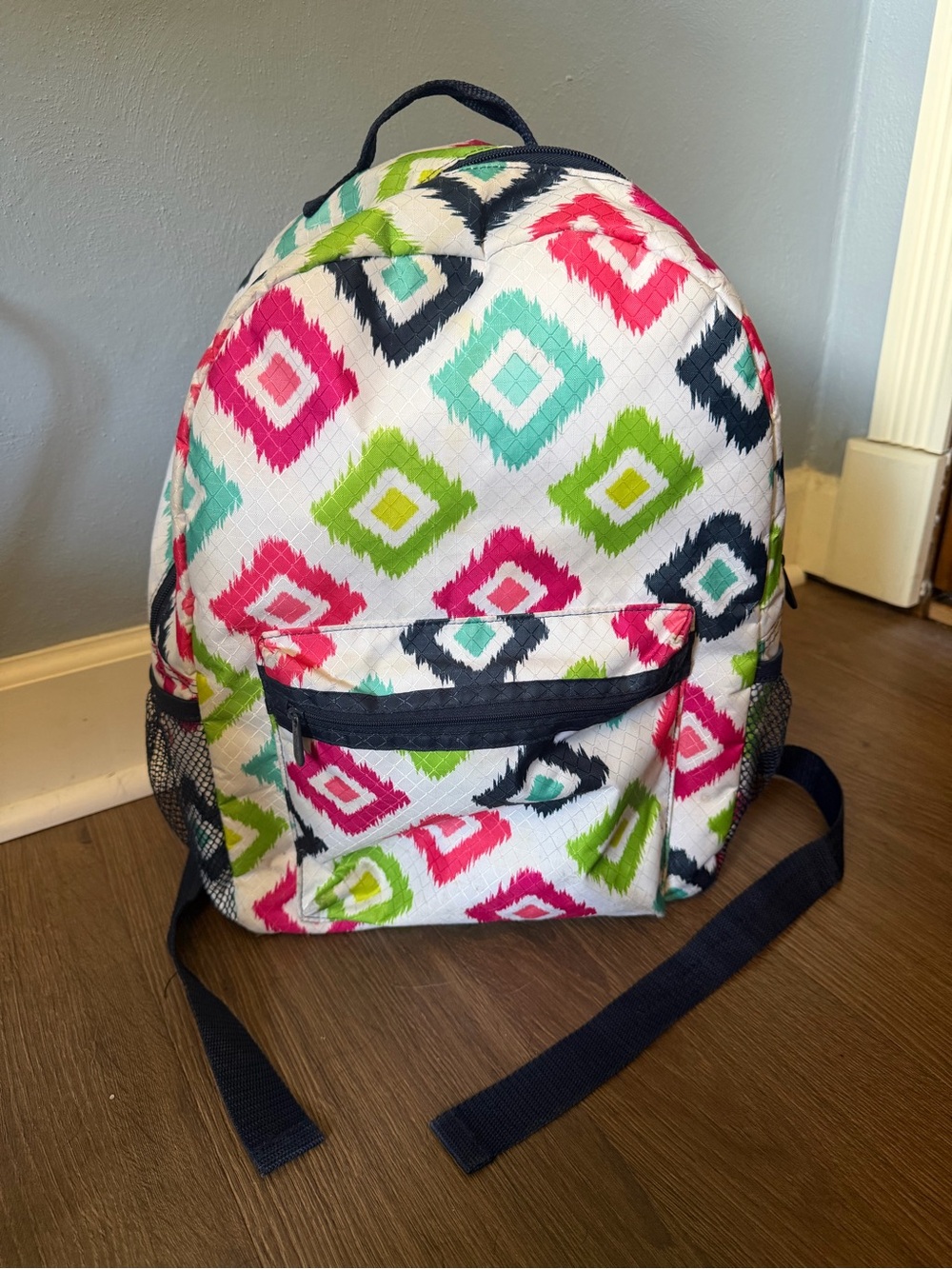 Thirty-One Diamond Print Backpacm